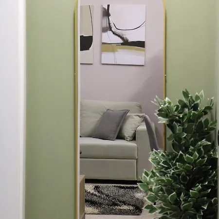 Apartment Urban Oasis *