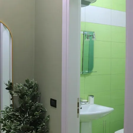 Urban Oasis 公寓 地拉那