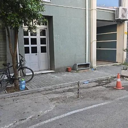 Urban Oasis 地拉那